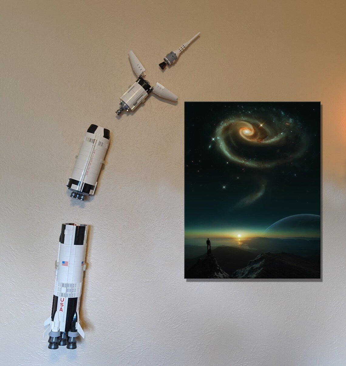 Wall mount kit for Saturn V Lego Rocket Apollo Display