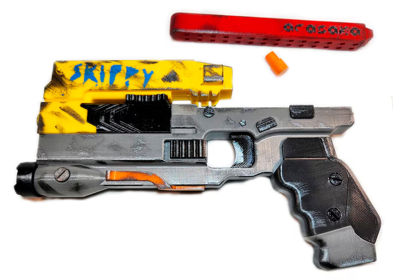 Handmade Skippy Arasaka blaster - Prop Cosplay