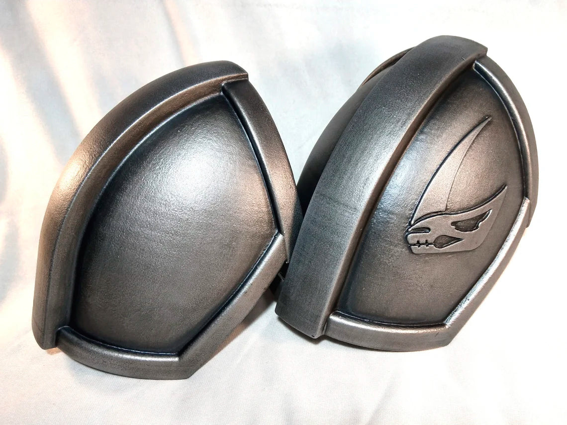 Mandalorian Beskar Armor Painted - Left and Right Shoulder Handmade