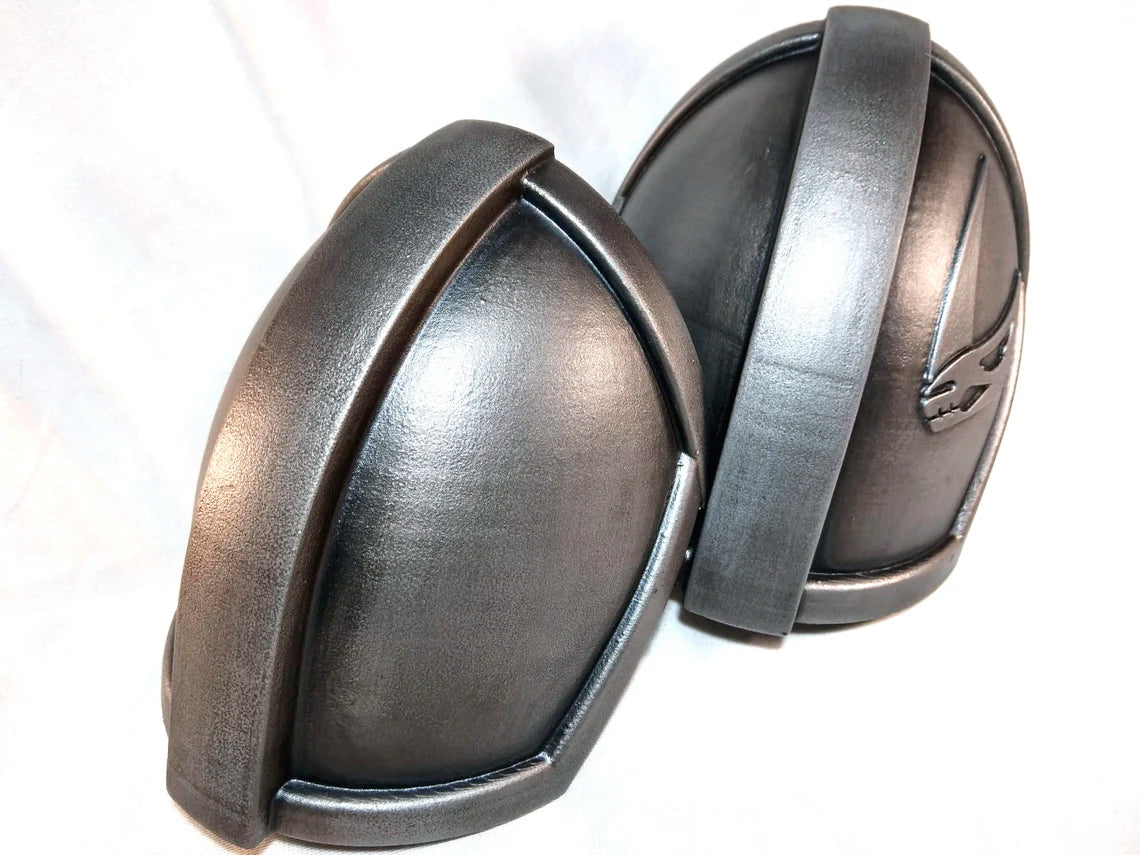 Mandalorian Beskar Armor Painted - Left and Right Shoulder Handmade