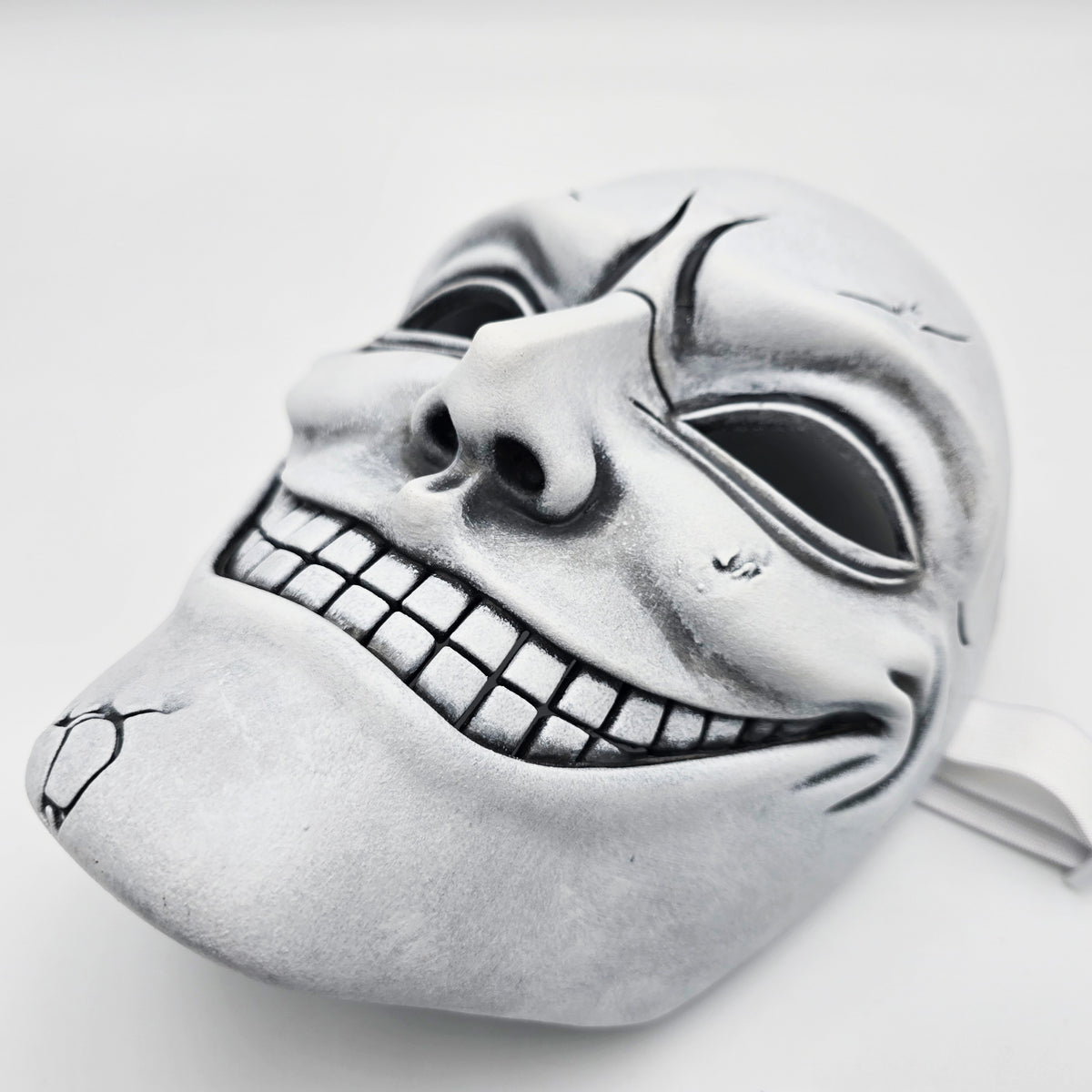 Creepy Cracked Smile Maniac Mask – Scary Horror Mask, Halloween Cosplay